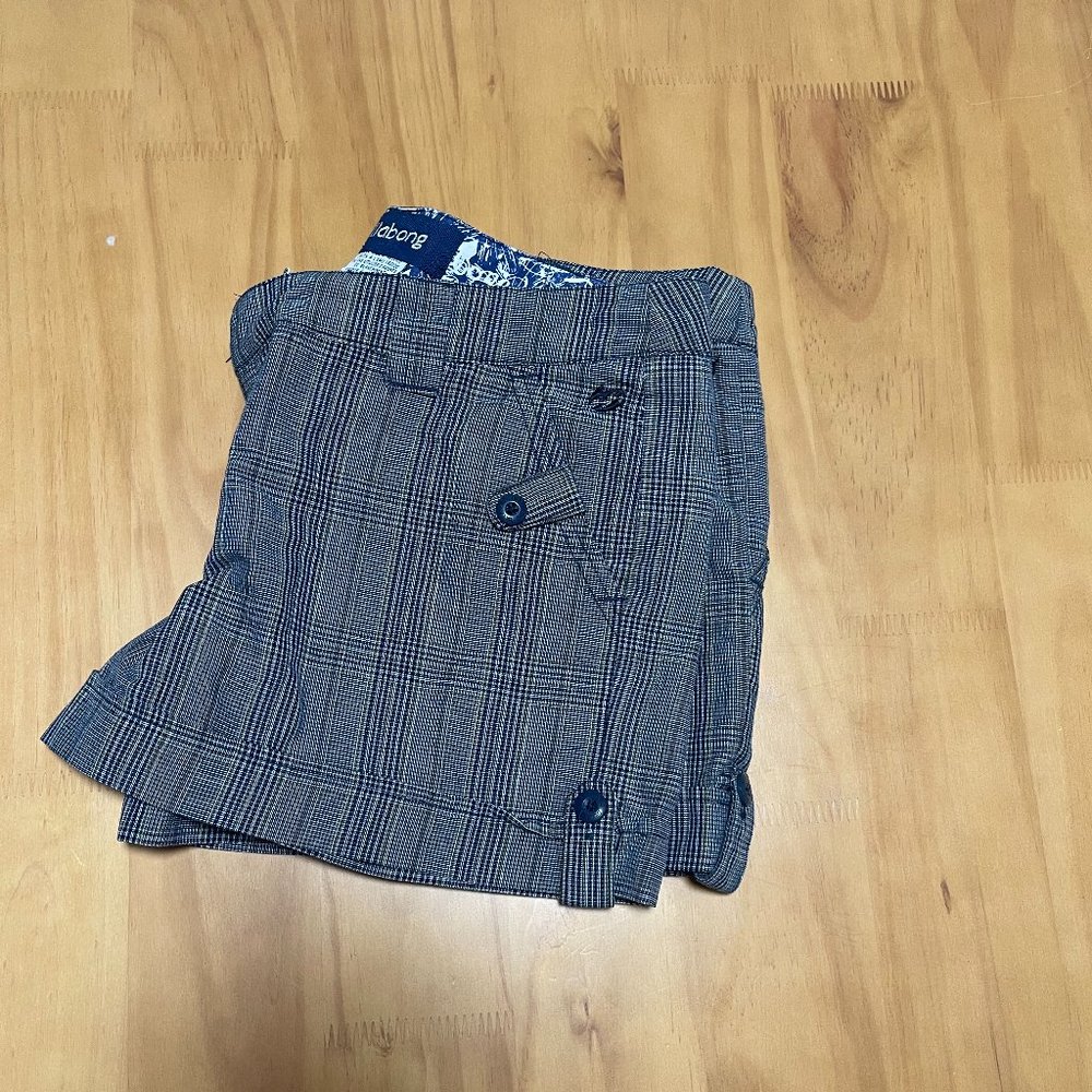 Billibong Plaid Shorts - Size 7